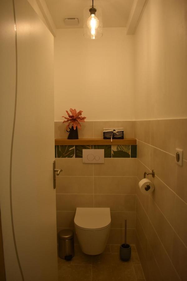 Chambre Au Calme Avec Spa Privatif Gratuit Sud Aveyron Les Palmiers Des Causses Saint-Rome-de-Tarn Extérieur photo