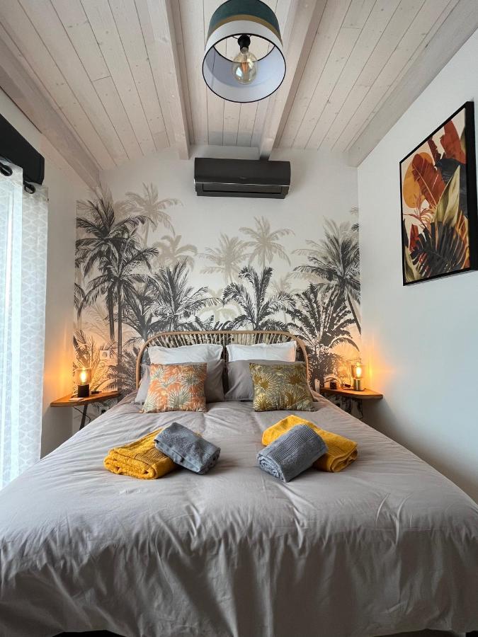 Chambre Au Calme Avec Spa Privatif Gratuit Sud Aveyron Les Palmiers Des Causses Saint-Rome-de-Tarn Extérieur photo